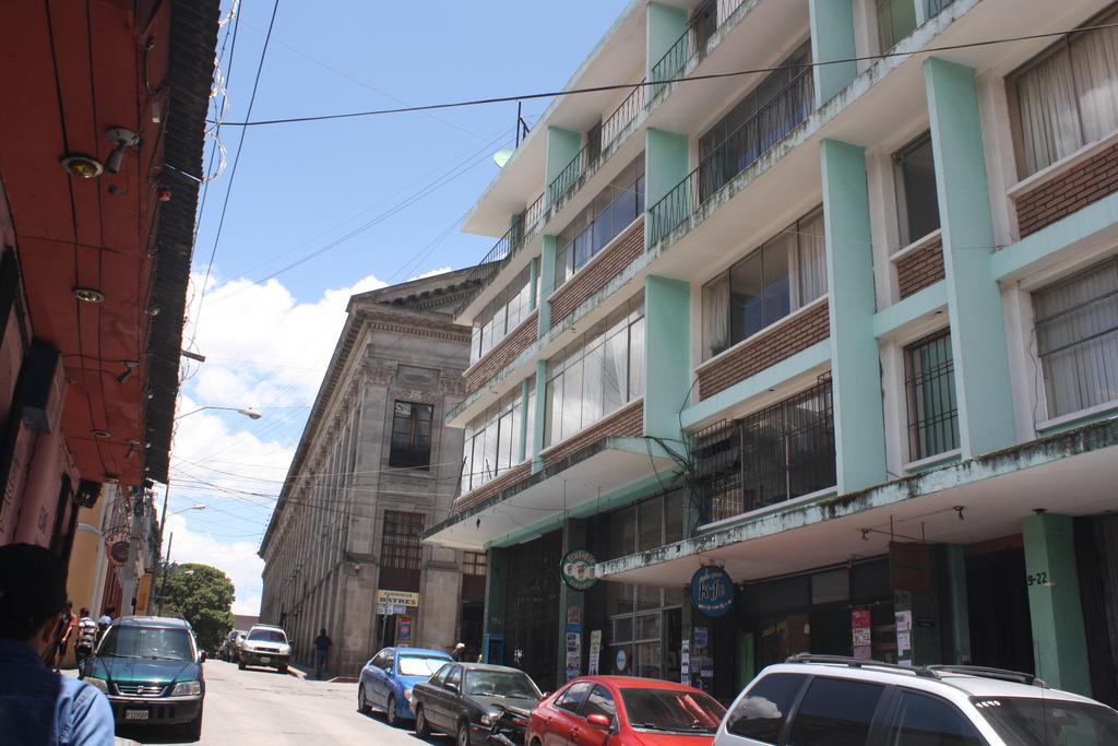 Hotel Kasa Kamelot Quetzaltenango Extérieur photo